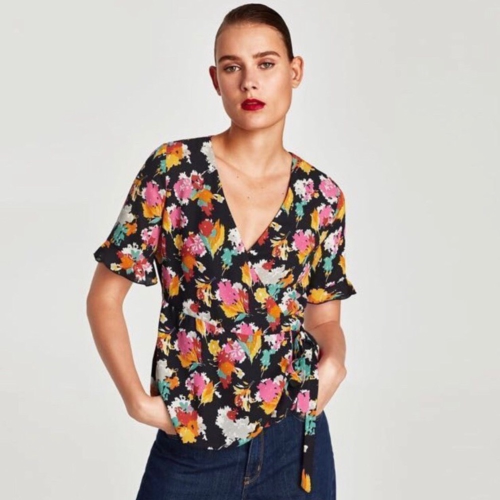 NWT Zara Trafaluc Floral Wrap Blouse Top